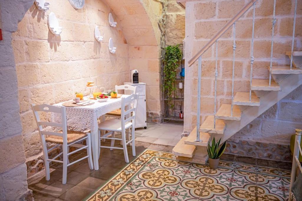 オーリアBorgo Antico-Centro Storico Casa Ventosaアパートメント エクステリア 写真