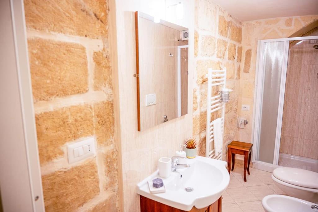 オーリアBorgo Antico-Centro Storico Casa Ventosaアパートメント エクステリア 写真